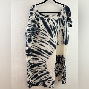 Torrid black and white tie-dye dress T-shirt style cut off-shoulder neckline 2X